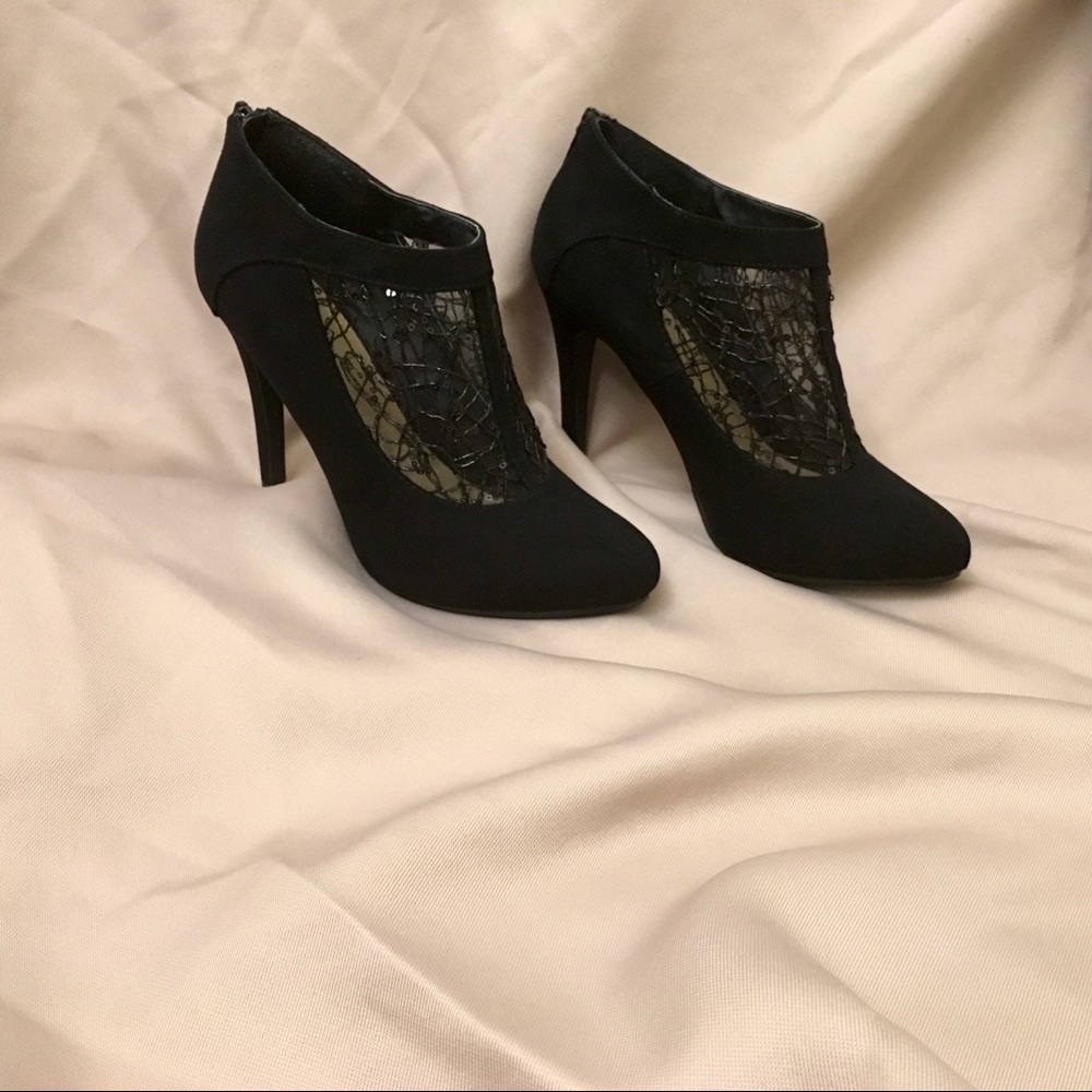 🌟 Styluxe - Black Billion Bootie - Picture 2 of 8